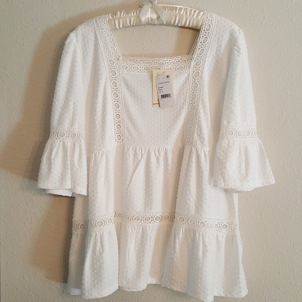 Everleigh Ruffle Sleeve Swiss Dot Top Size XL